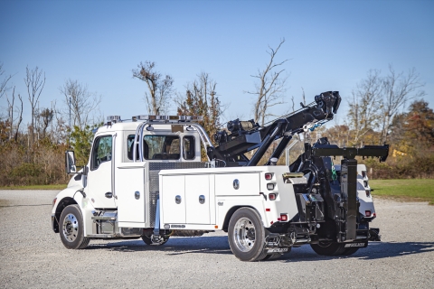 Miller Industries redesigned Holmes 600R medium-duty rotator.