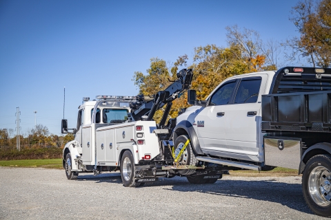 Holmes 600R towing with six thousand pound-rated steel l-arms