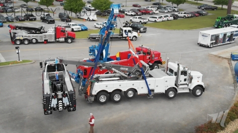 The Century M100 rotator lifts a rotator that is lifting a wrecker at the same time.